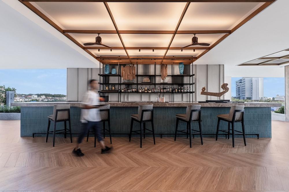 Hotell Courtyard By Marriott Town Phuket